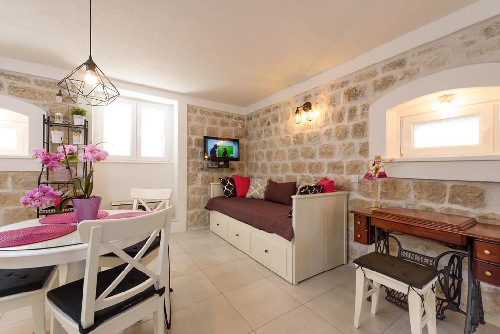 Apartament Studio Tironi 2 -Sonja Trogir Zewnętrze zdjęcie
