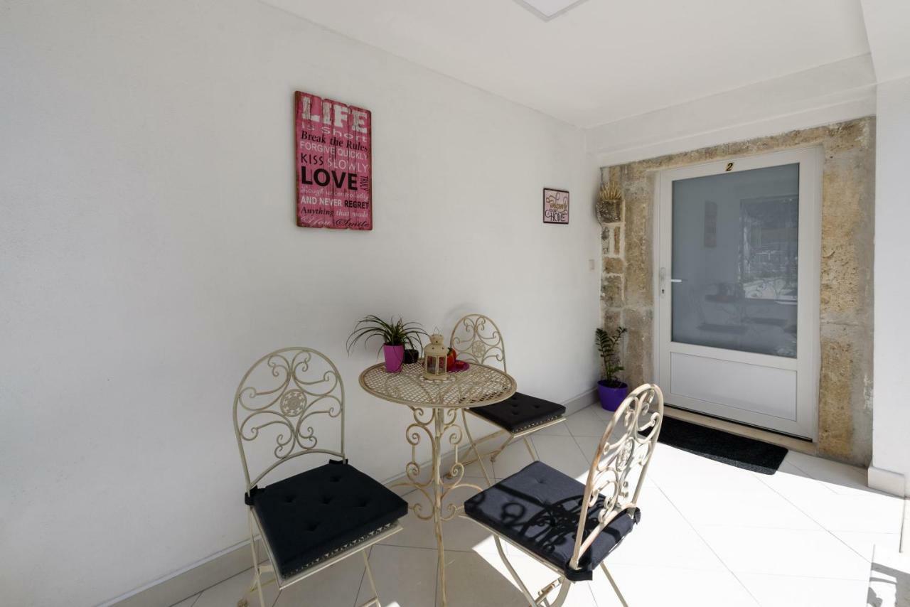 Apartament Studio Tironi 2 -Sonja Trogir Zewnętrze zdjęcie