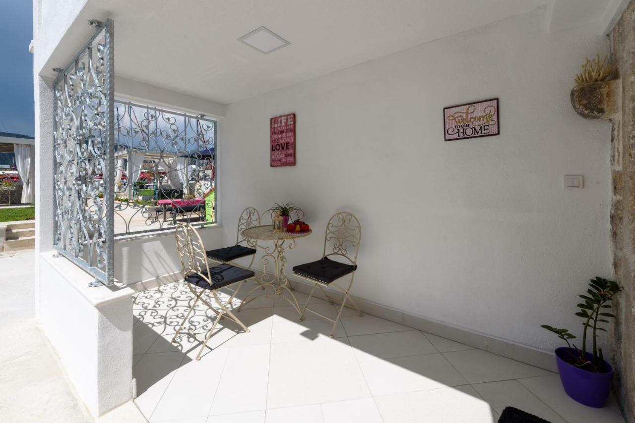 Apartament Studio Tironi 2 -Sonja Trogir Zewnętrze zdjęcie