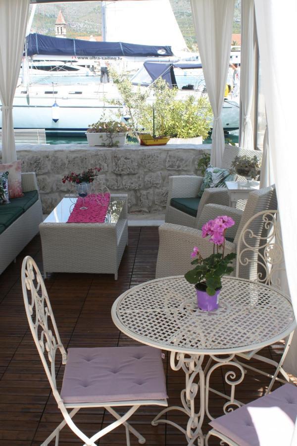 Apartament Studio Tironi 2 -Sonja Trogir Zewnętrze zdjęcie