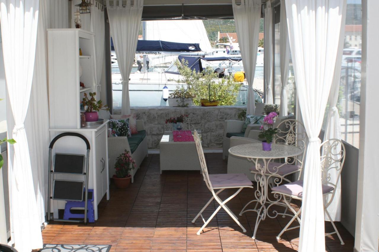 Apartament Studio Tironi 2 -Sonja Trogir Zewnętrze zdjęcie